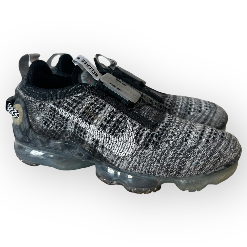 Nike Dark Grey FlyEase Flyknit VaporMax Running Sneaker US 8